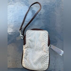 Neutral Snake-Texture Wristlet Clutch - Unbranded